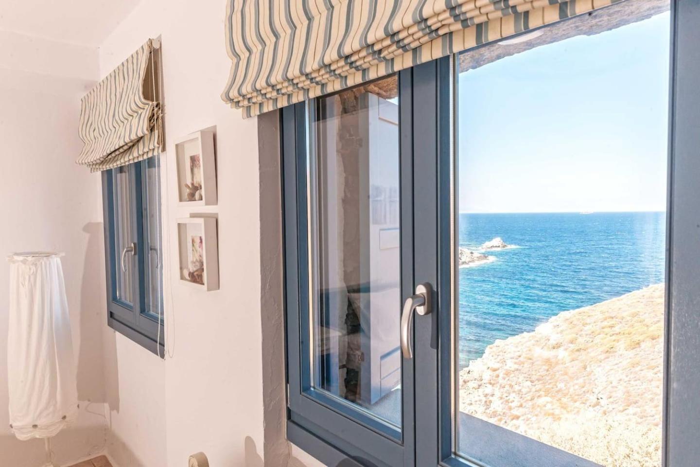 Kea'S Villa Otzias Exterior photo